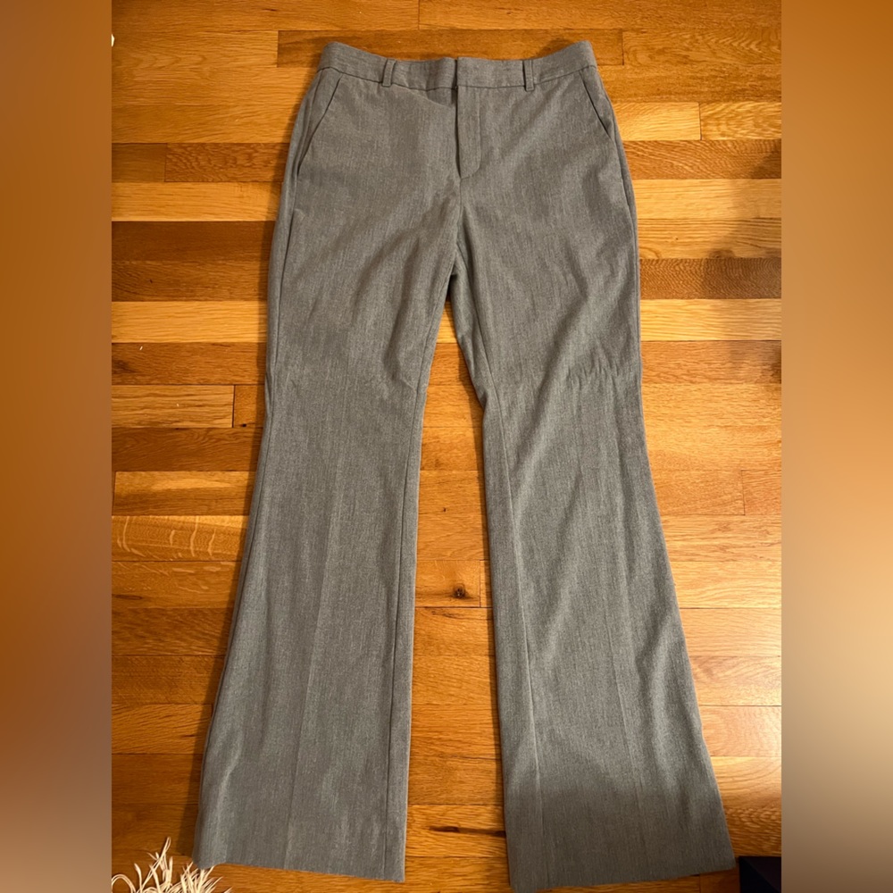 Banana Republic Gray Flare Pants size 6L